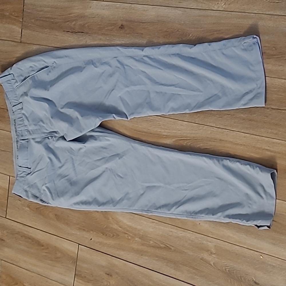 Golfing pants
